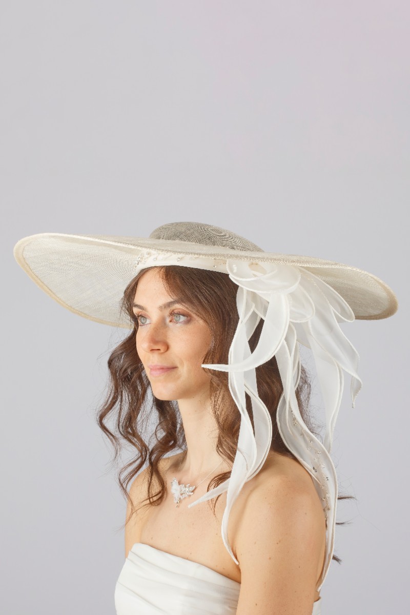 CAPPELLO TESA LARGA OBLIQUA P2L42016