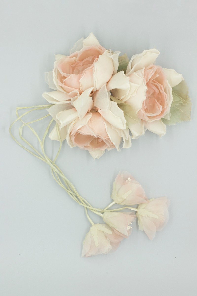 TRALCIO 3 FIORI CON PENDENTI Z0V80753