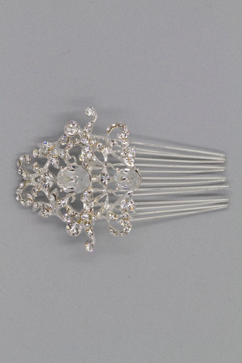 ACCONCIATURA SU PETTINE C5U83454