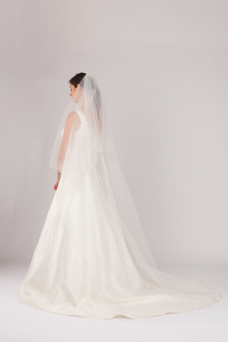 VELO BORDO RICAMATO A MANO L9ROVALE4797