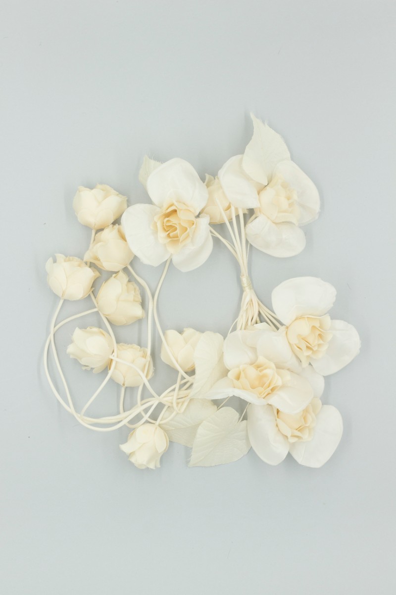 TRALCIO 2 ROSE + BOCCIOLI PENDENTI Z5V80725MI