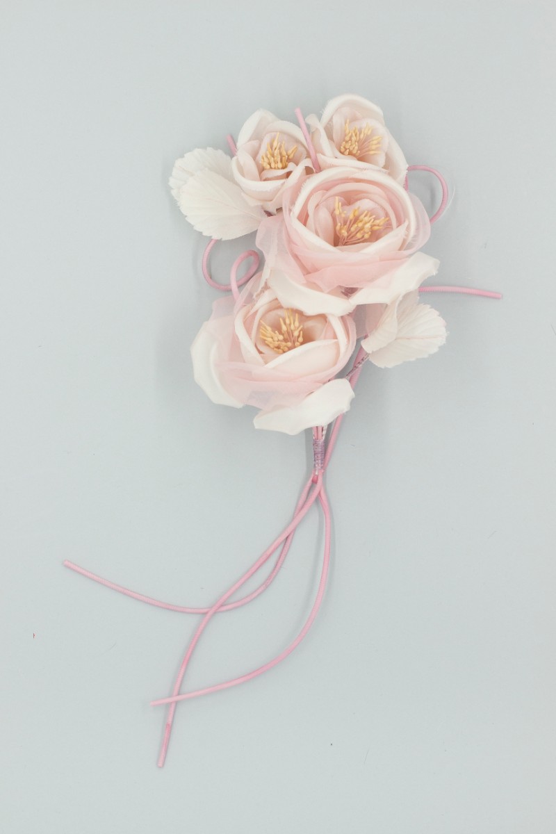 TRALCIO 2 ROSE + 2 BOCCIOLI + FOGLIE Z5V80730LI